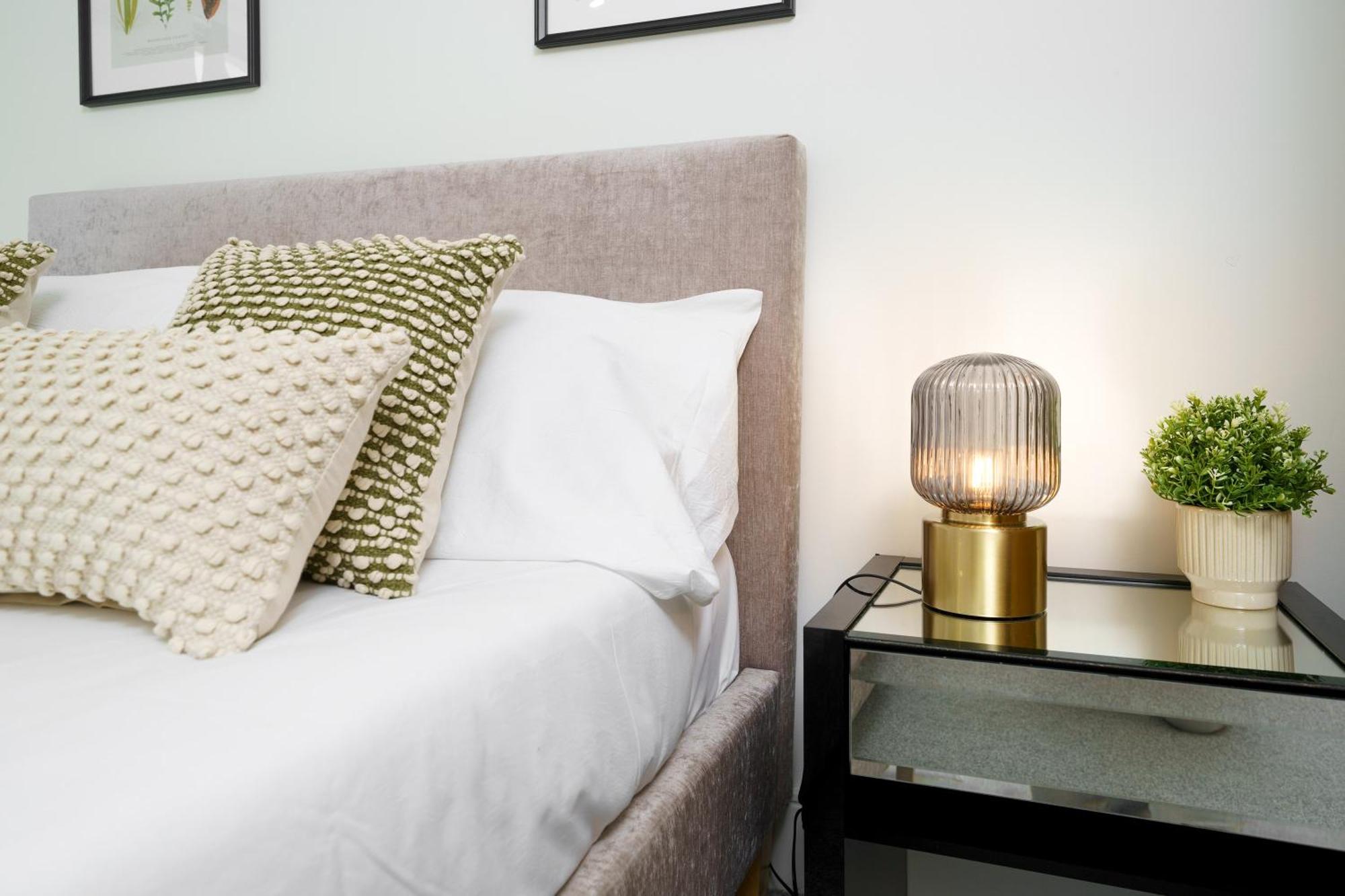 Modern 3 Bed 2 Bath Apartment Hyde Park London Kültér fotó